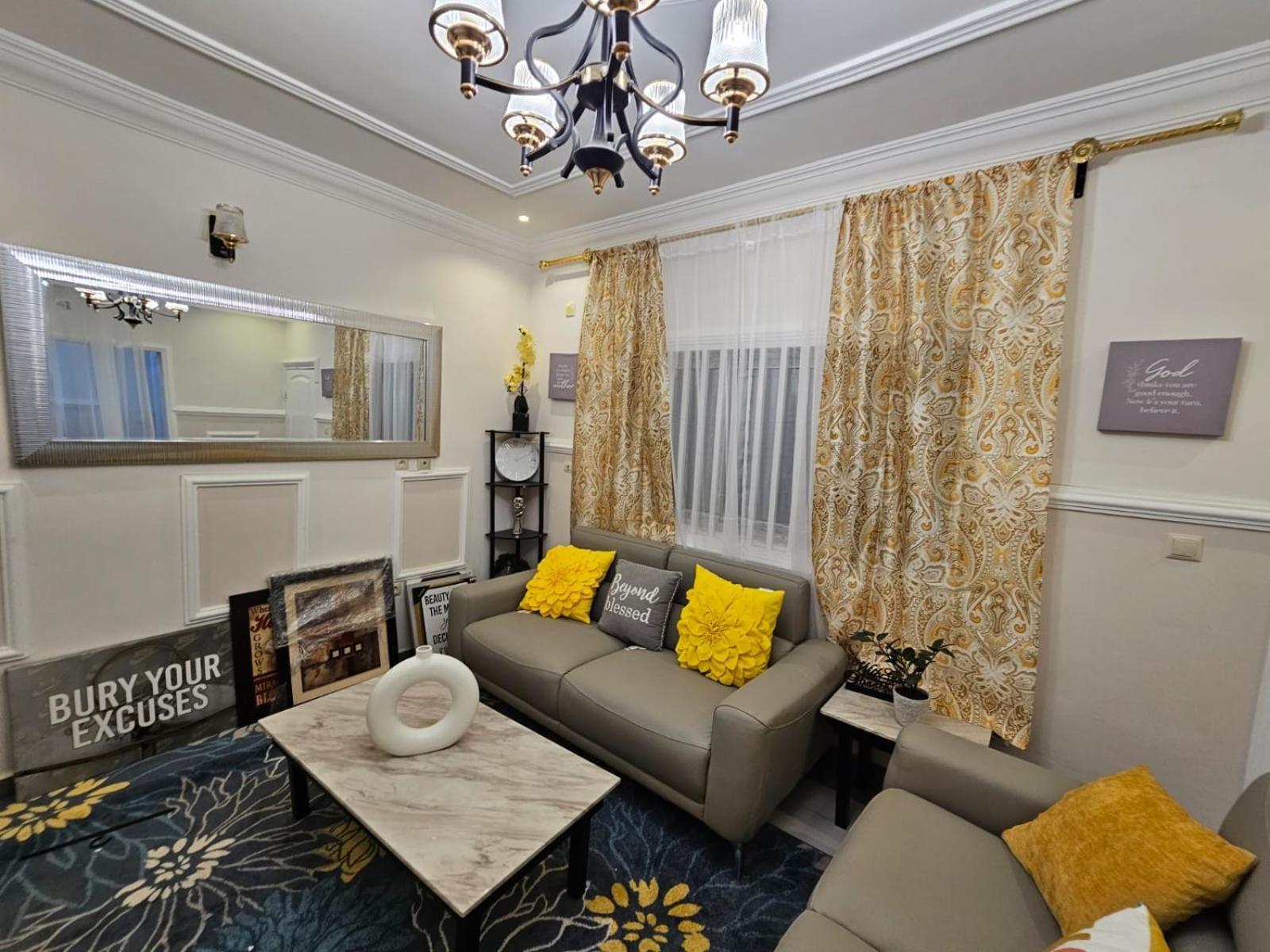 Beulah Land Guest Home Yaoundé Esterno foto
